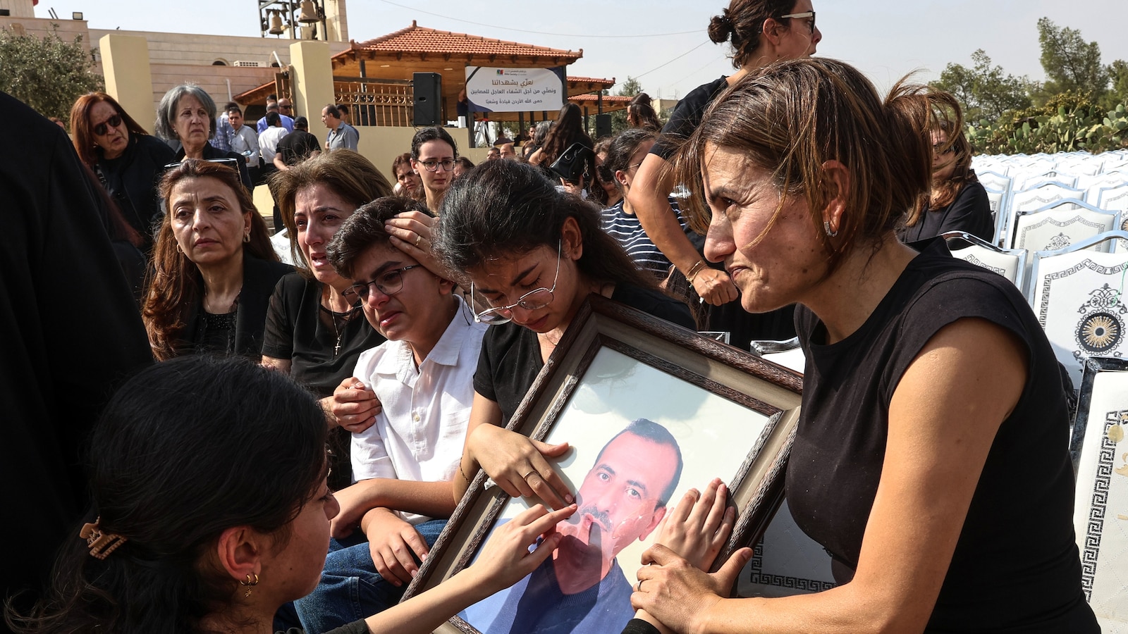 Jordanian security forces say they’ve arrested three men in deadly church attack Jordanian security forces say they’ve arrested three men in deadly church attack