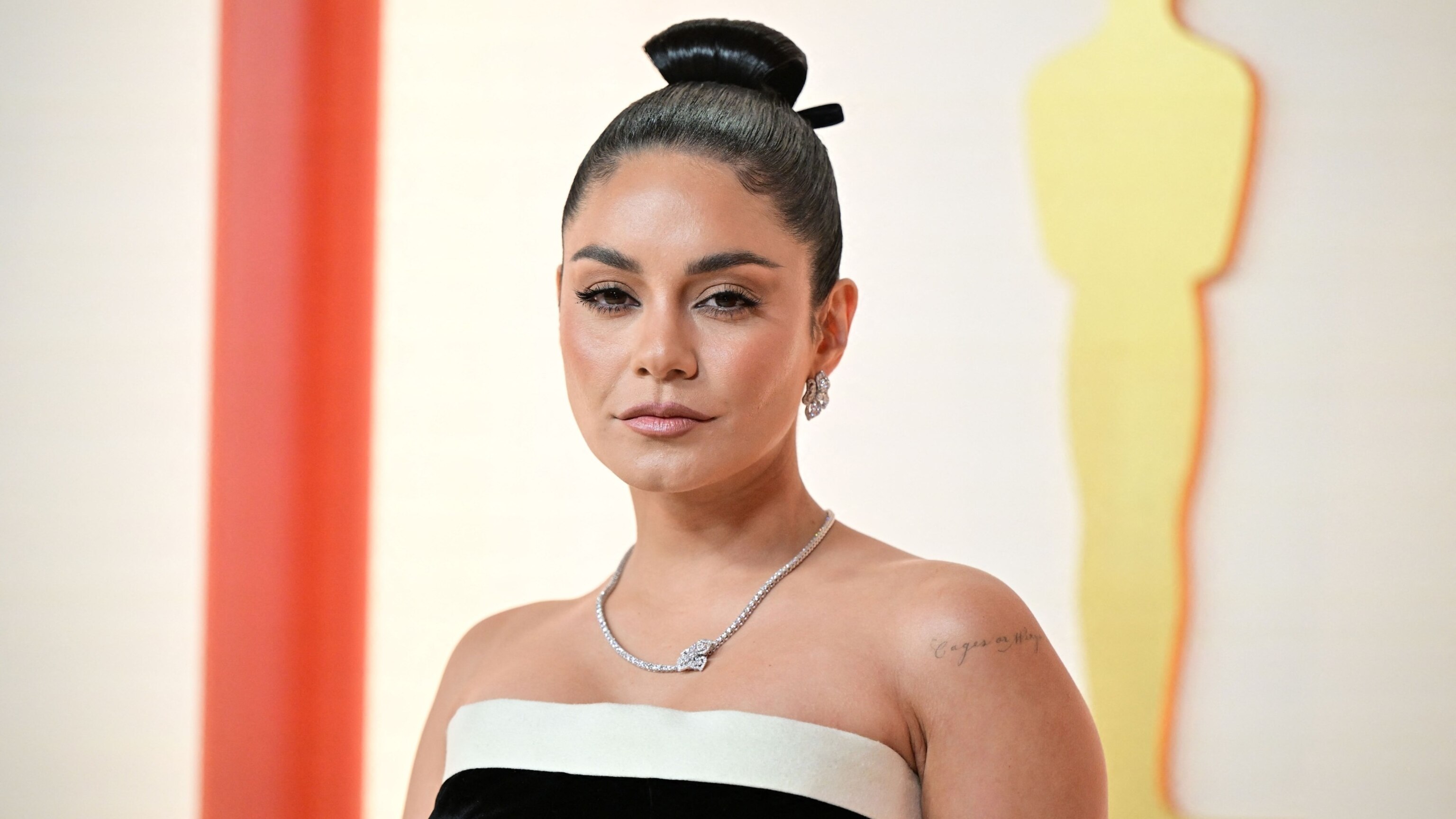Vanessa Hudgens slams paparazzi for violating privacy after