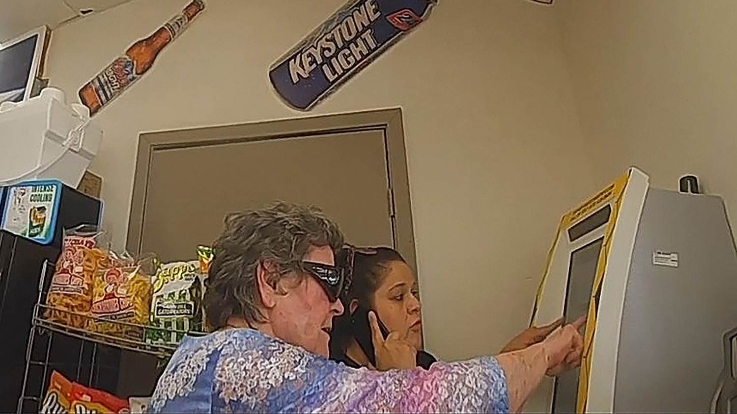 Bitcoin ATMs increasingly used by scammers to target victims, critics say -  ABC News