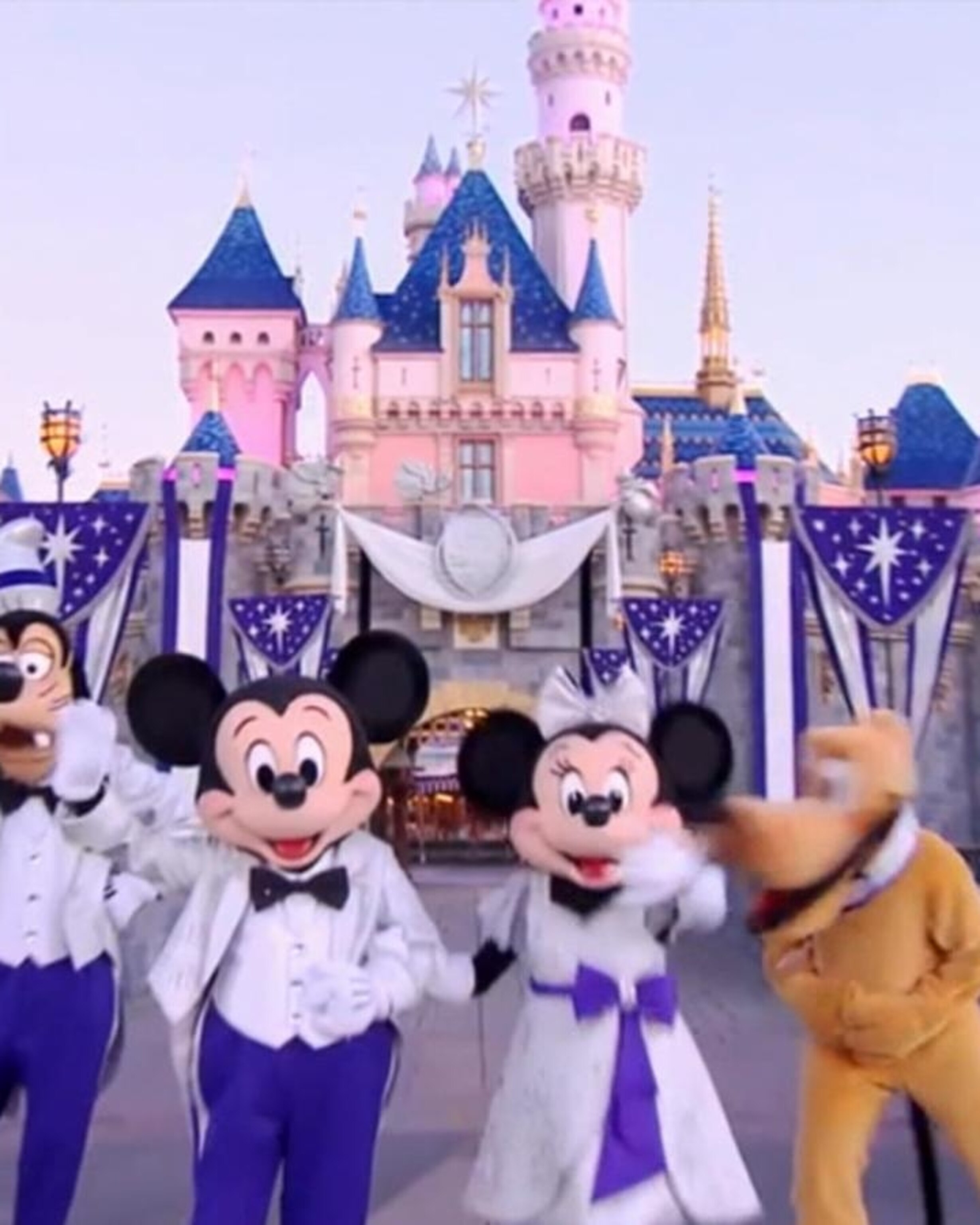 Video Disneyland Resort celebrates 100th anniversary of Walt