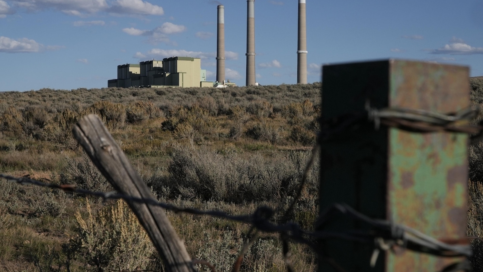Trump administration orders a Colorado coal-fired power generator to stay open