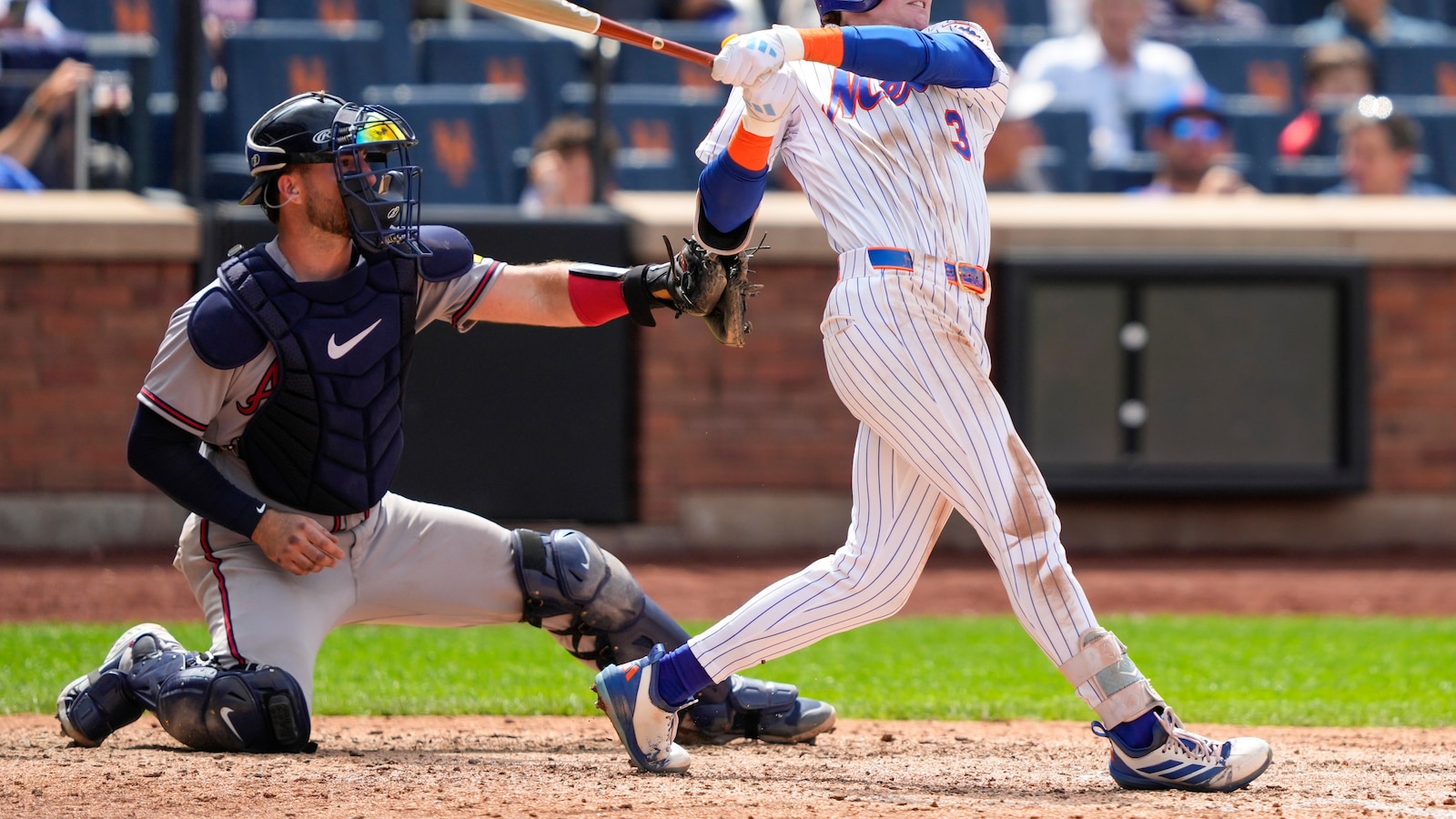 Benge's tie-breaking hit lifts Mets to third straight win, a 3-2 victory over the Braves
