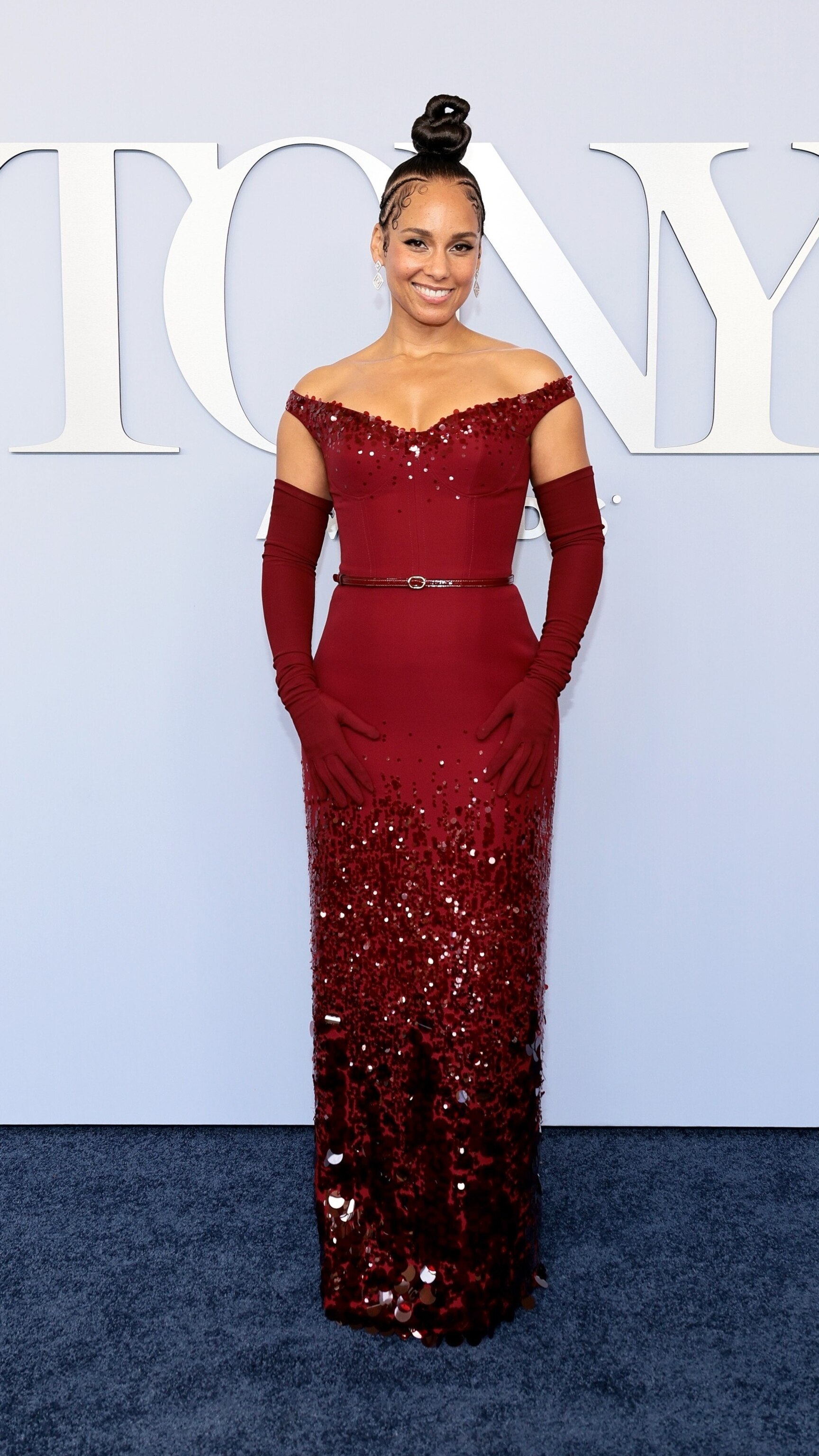 Alicia Keys turns 2024 Tonys into a family night out: See the