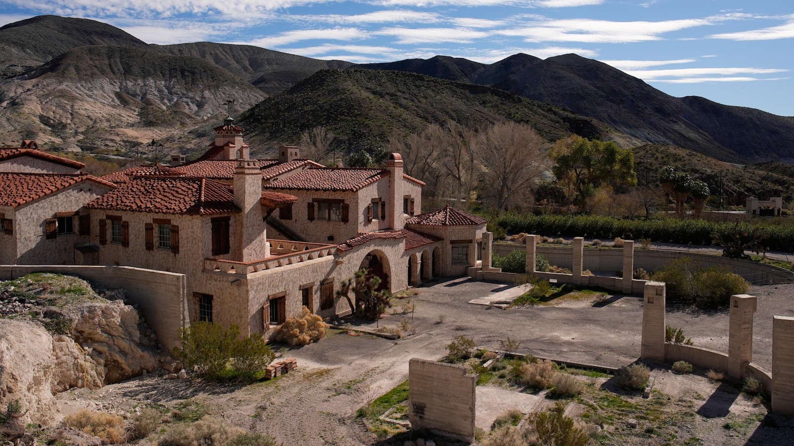  Death Valley landmark Scotty&rsquo;s Castle is reopening for limited tours after years of flood repairs