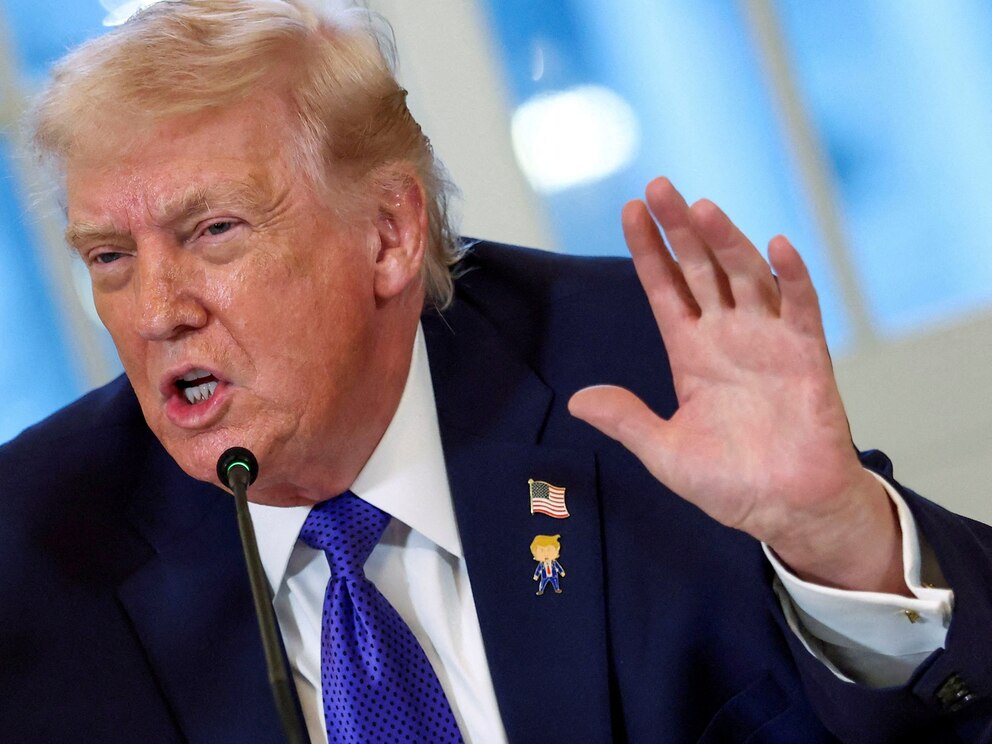 PHOTO: FILE PHOTO: U.S. President Donald Trump at the White House in Washington, D.C.