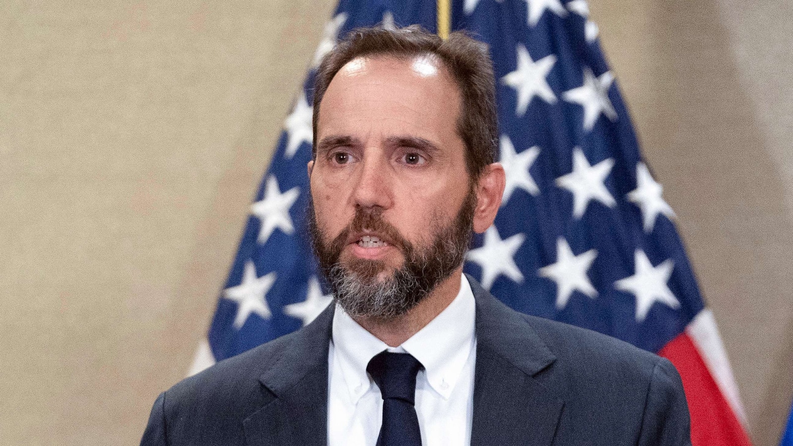 Timeline How Trump, staffers conspired to delete security footage