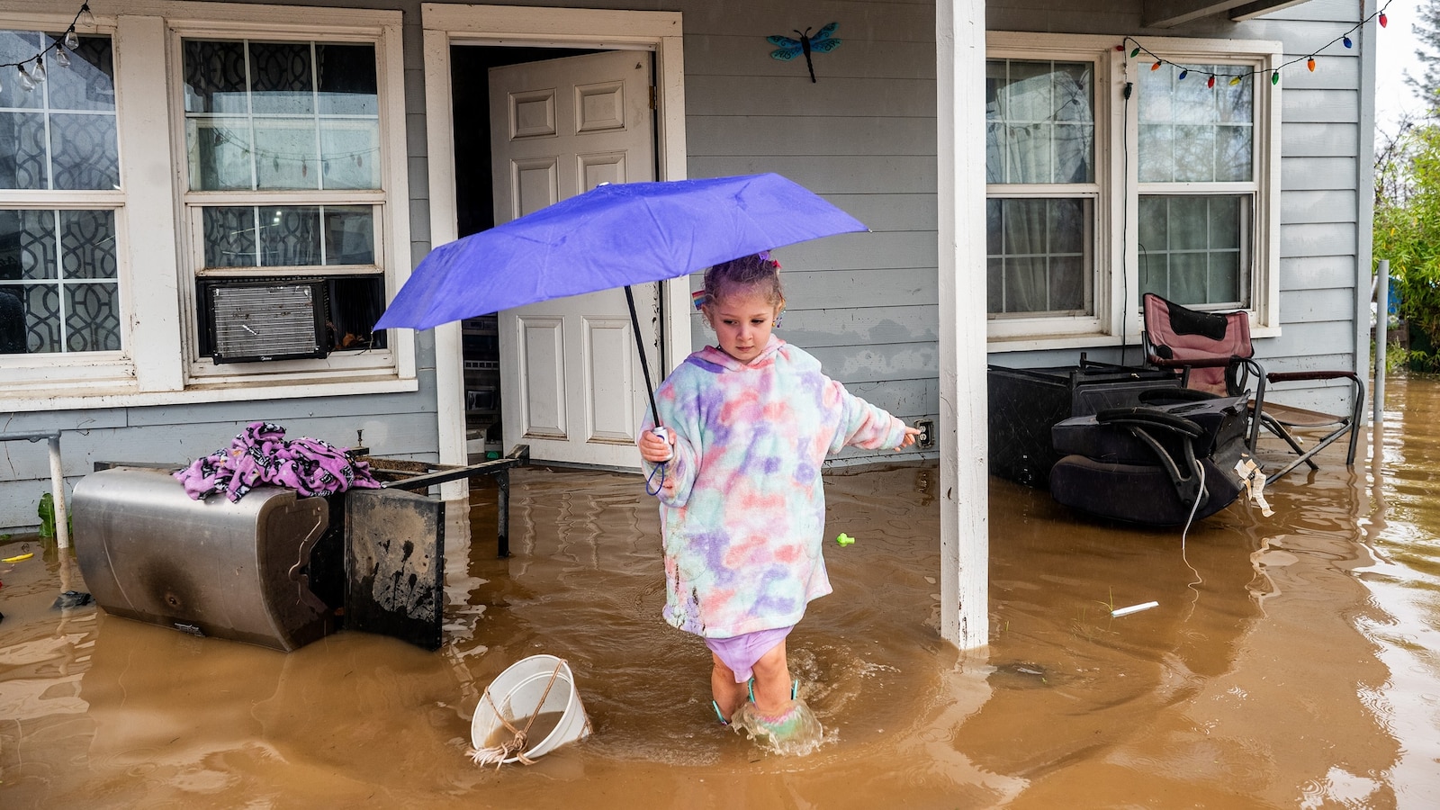 California braces for life-threatening storm hitting Christmas Eve