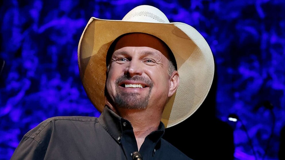 Garth Brooks announces new 2023 Las Vegas residency ABC News