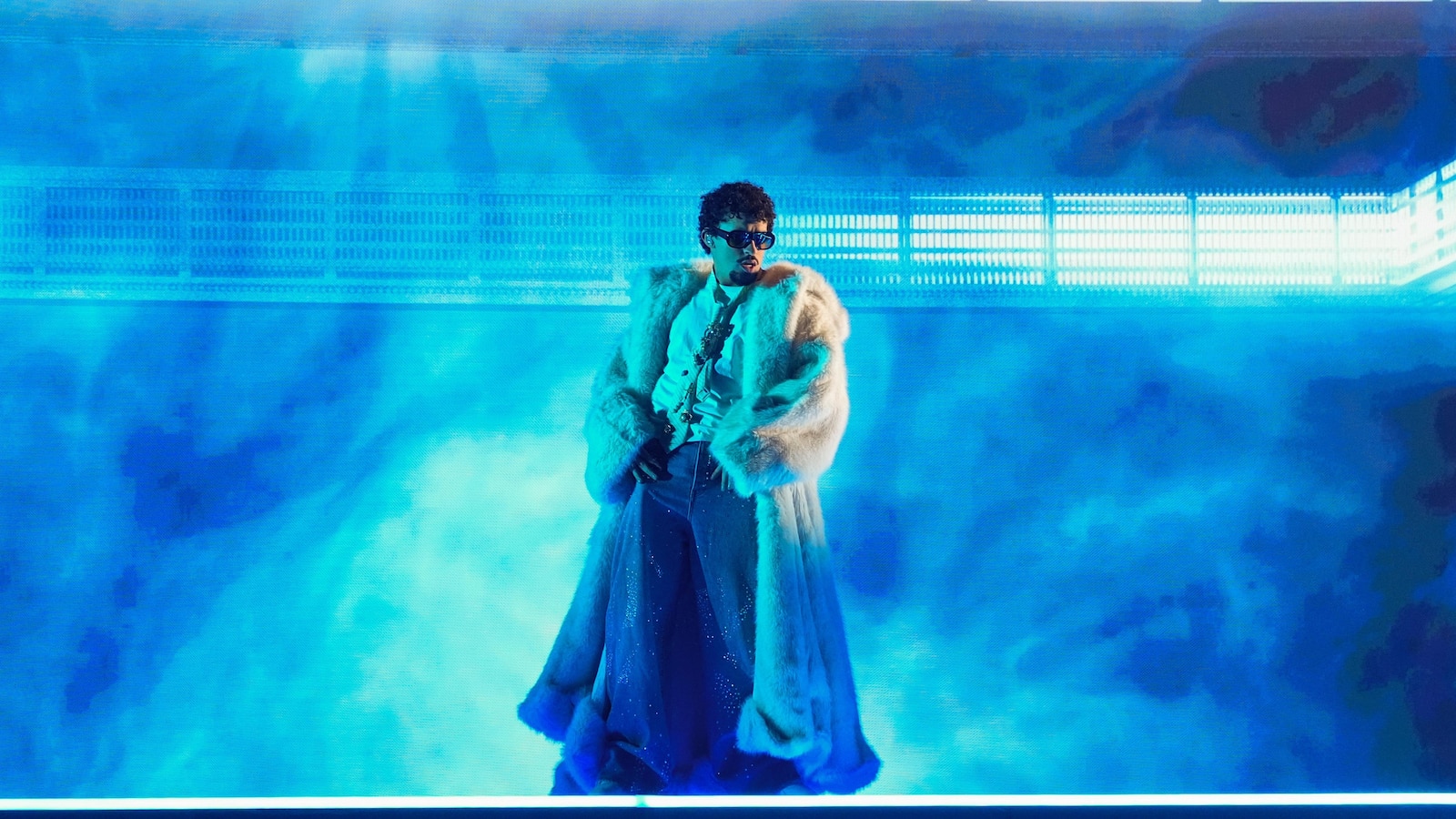 Bad Bunny zou geschiedenis kunnen schrijven op de Grammy’s van 2026. Voor de Latijnse cultuur heeft hij dat al gedaan