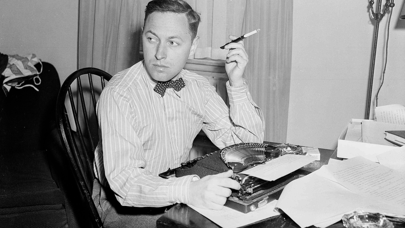 Haunted house and invisible demons: Tennessee Williams' early radio play 'The Strangers' publishes