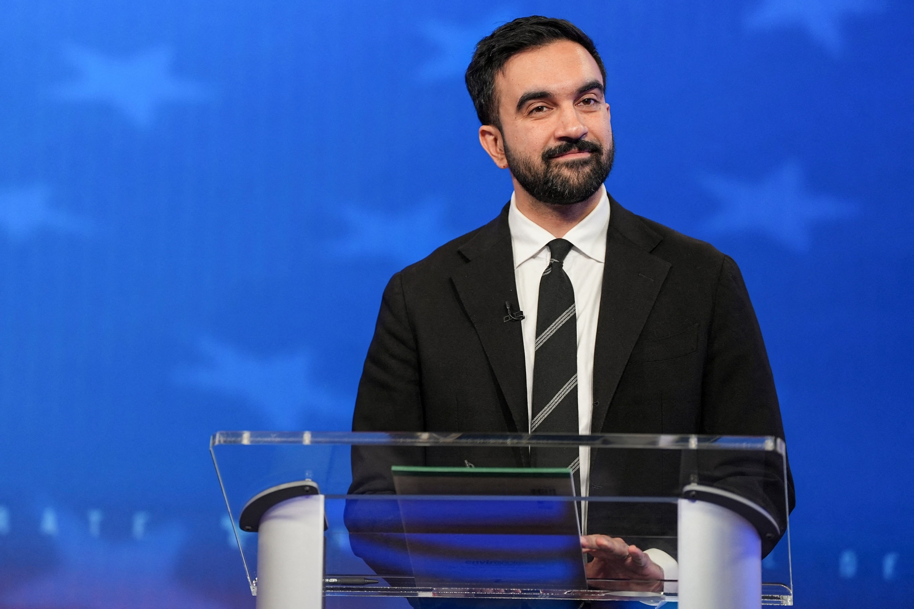 PHOTO: US-POLITICS-VOTE-NEW YORK-DEBATE