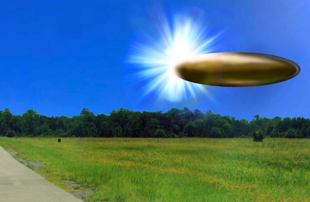 PHOTO: A composite sketch by the FBI depicts an "an apparent ellipsoid bronze metallic object materializing out of a bright light in the sky, 130-195 feet in length, and disappearing instantaneously," based on an "actual site photo" from Sept. of 2023.