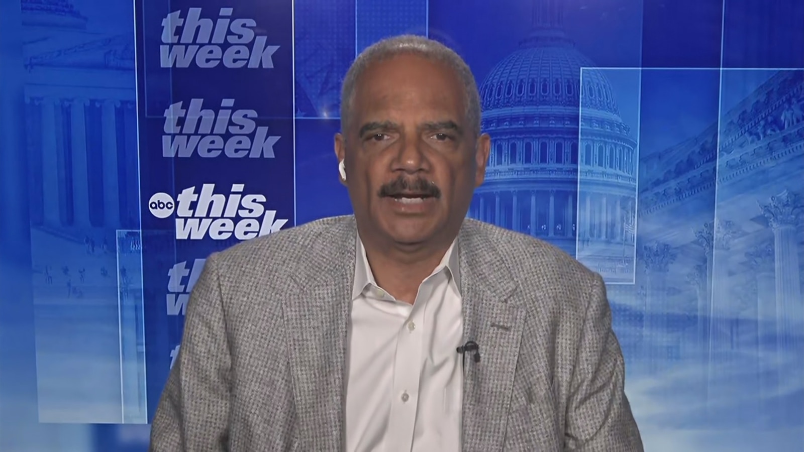 Eric Holder backs Democratic response to Texas redistricting plan
