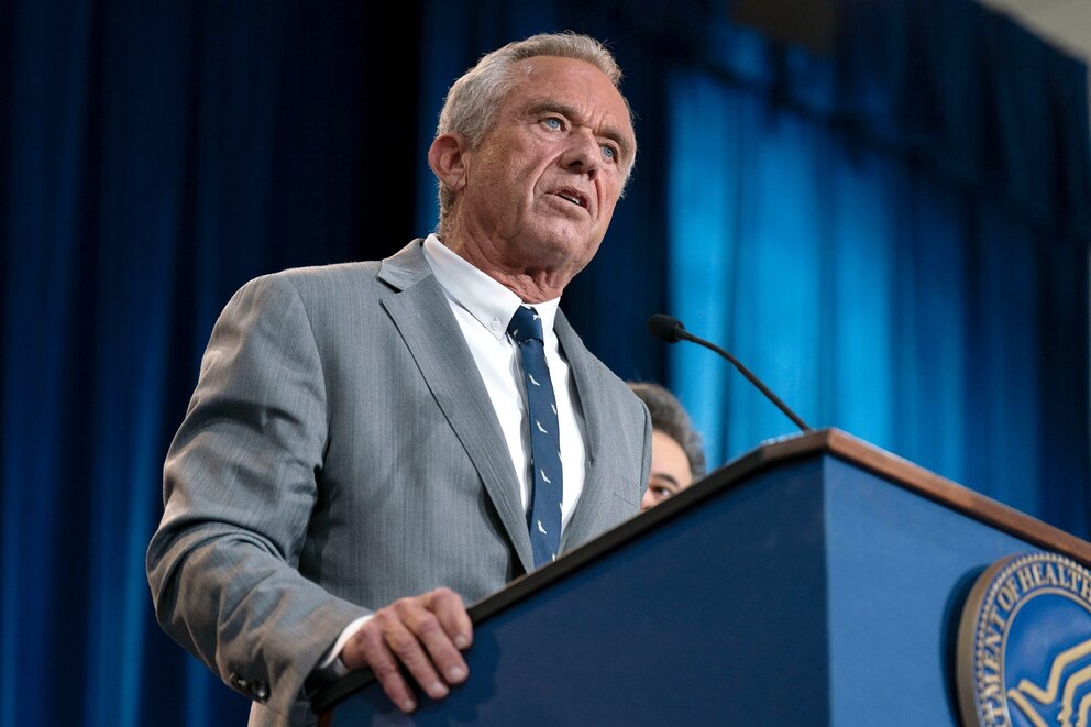 PHOTO: Health and Human Services Secretary Robert F. Kennedy Jr. speaks during a news conference in Washington, April 22, 2025.