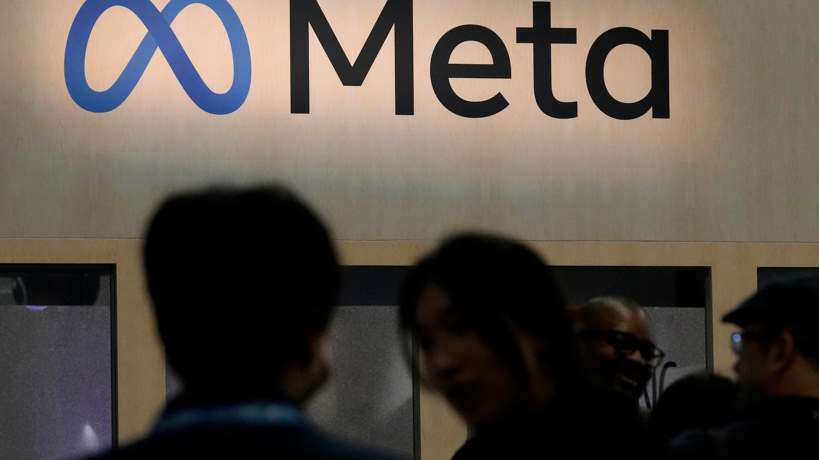 Court orders Meta to pay nearly half a billion euros in damages to media outlets