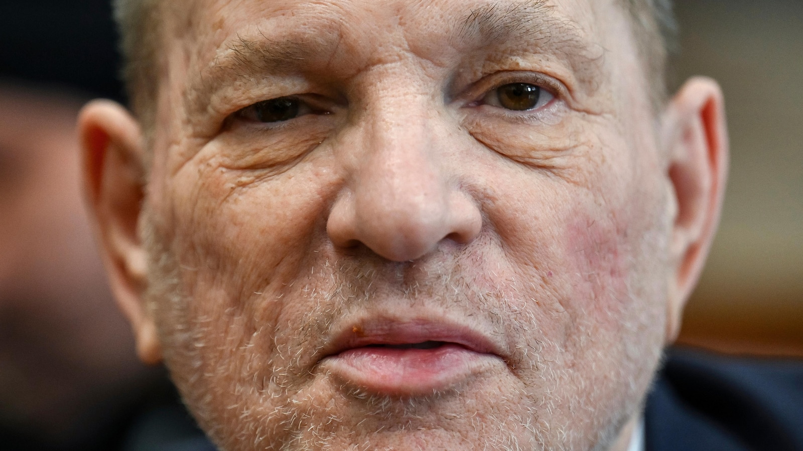 Harvey Weinstein zegt dat juryleden hem moesten veroordelen. Een rechter staat klaar om te oordelen