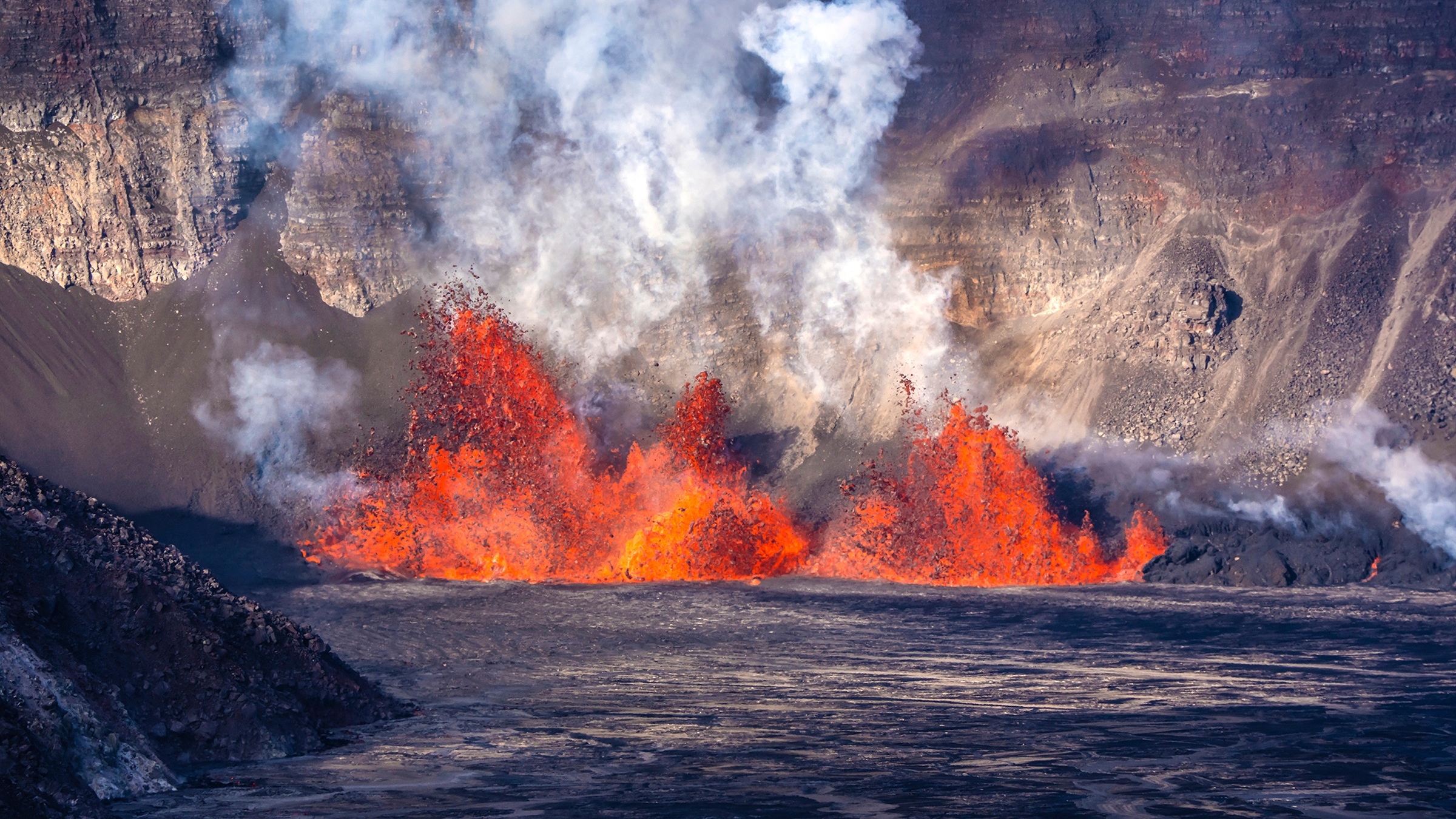 Hawaii s Kilauea Volcano One Of The World s Most Active Erupts For Hawaii s Kilauea Volcano One Of The World s Most Active Erupts For