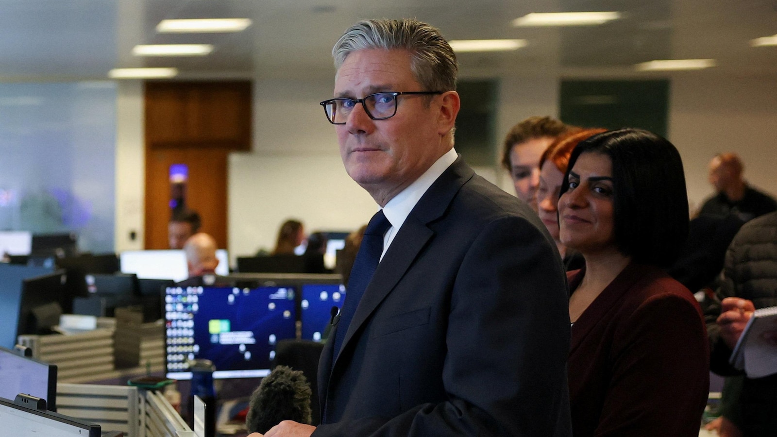 UK prosecutor says spying case collapsed as government wouldn't call China a threat