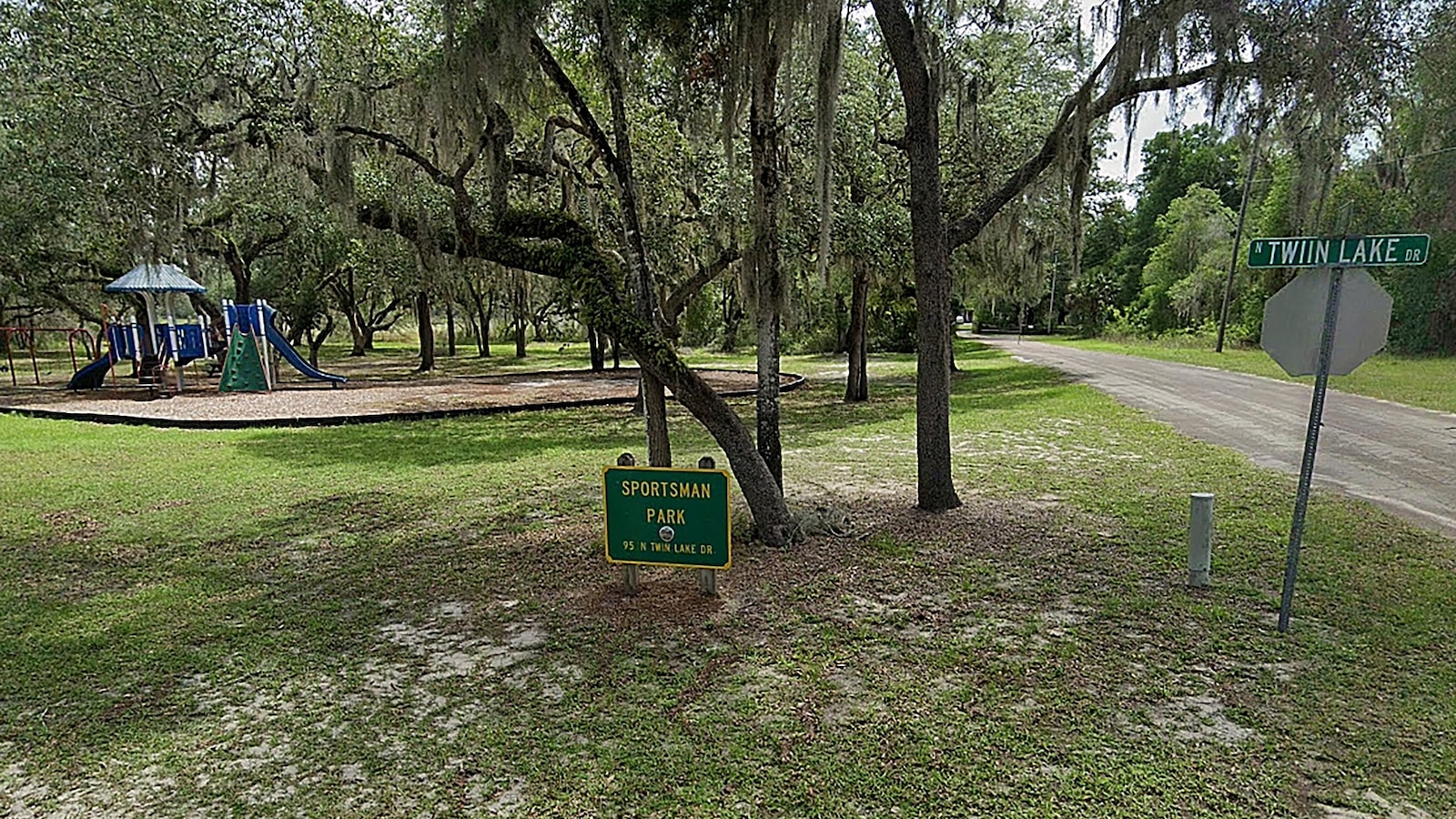 Best friends die in Florida after sand hole traps them underground: Sheriff