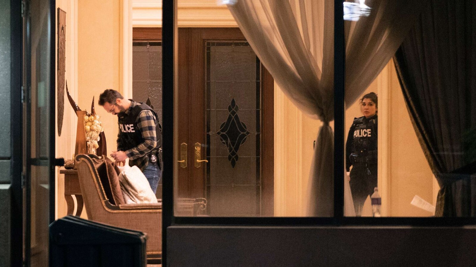 3 condo board members among 5 people killed in shooting at Torontoarea