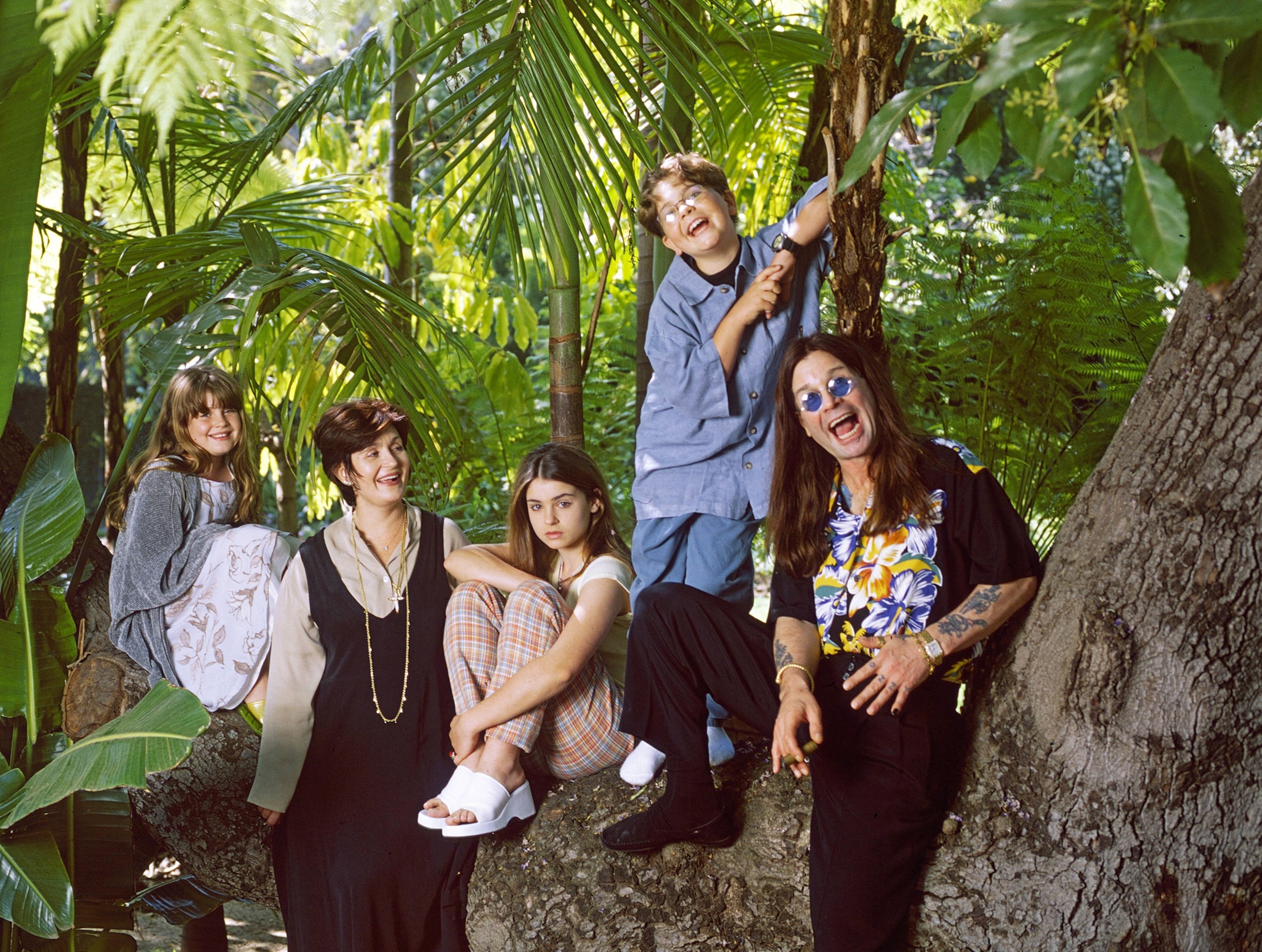 SMITI Osbourne Family オズボーンファミリー Amazon.co.jp: 2002年製 SMITI Osbourne Family オズボーン