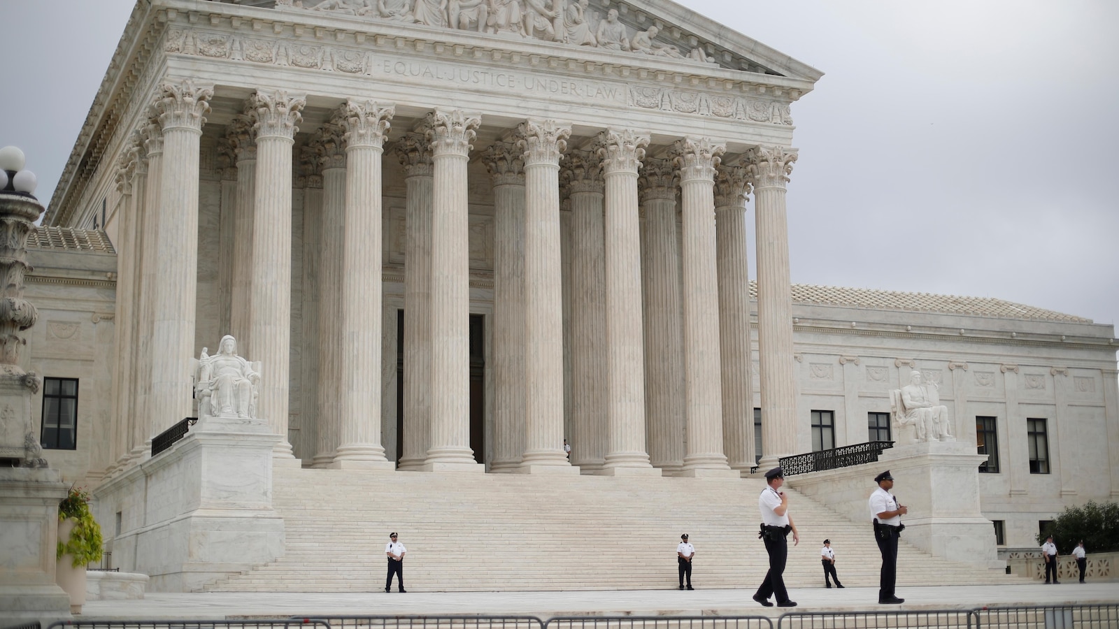 Supreme Court allows Mississippi to require age verification on social media