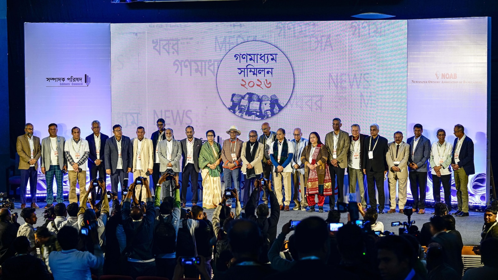 Журналисти в Бангладеш искат защита на фона на нарастващите атаки