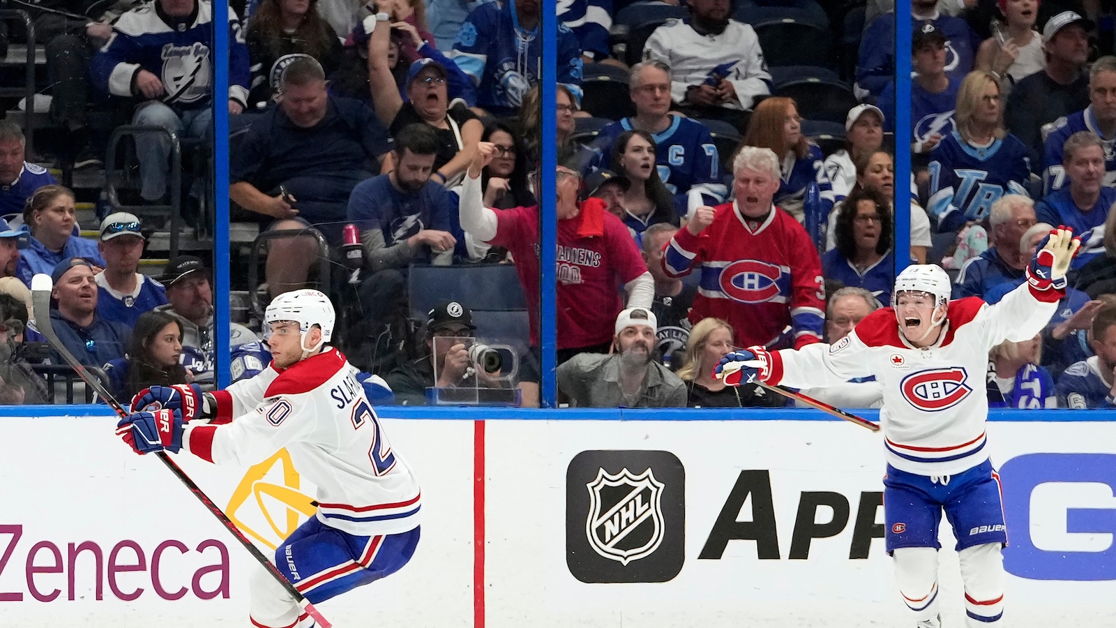 Juraj Slafkovsky's hat trick lifts Canadiens to 4-3 overtime win over the Lightning in Game 1