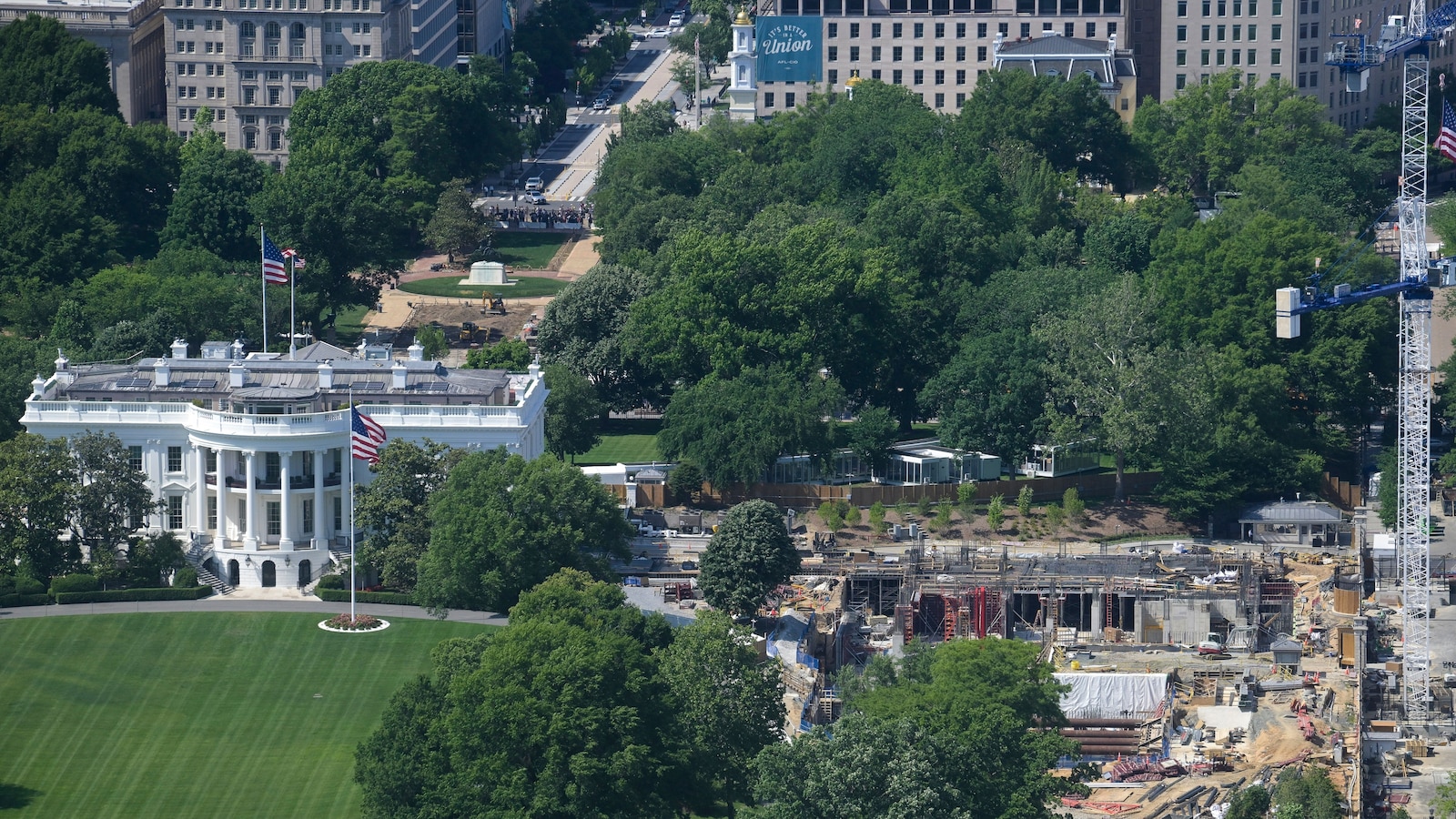 Senate parliamentarian deals blow to $1 billion security proposal for White House