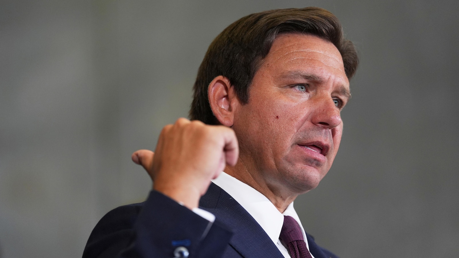 DeSantis announces plans for second immigration detention facility in north Florida