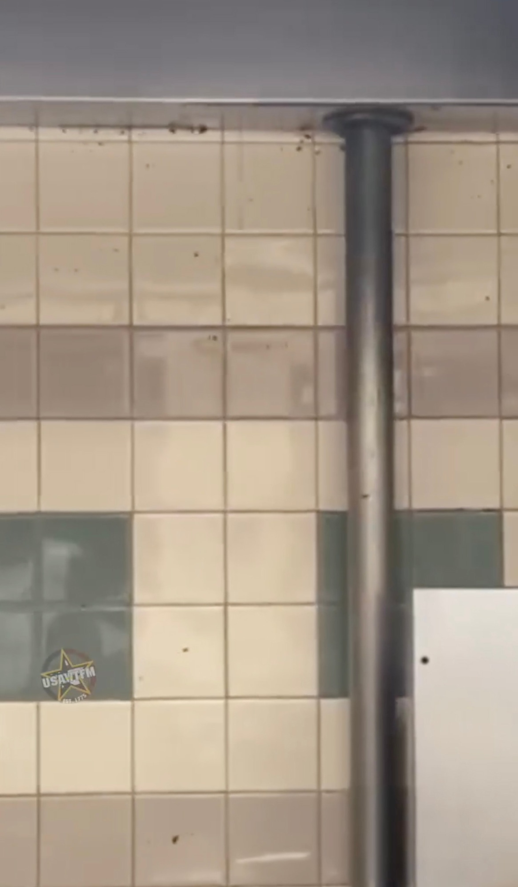 One of the Armys largest bases closes a dining facility after roach infestation