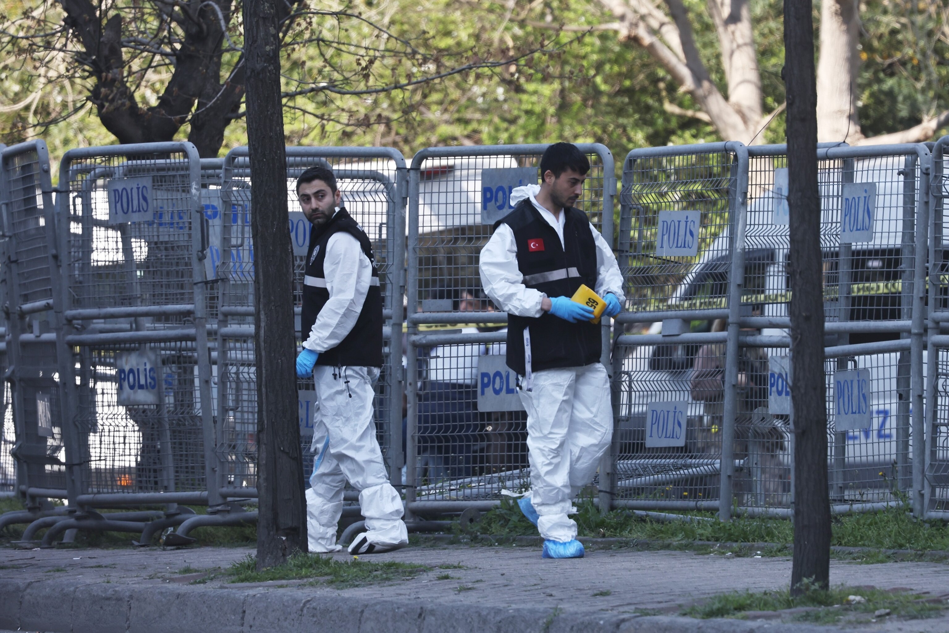 PHOTO: Gunmen Attack Building That Housed Israeli Consulate In Istanbul