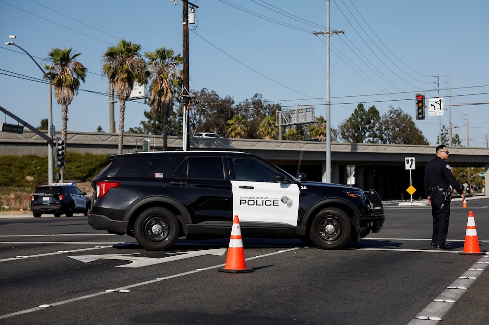 PHOTO: Chemical incident forces evacuation in the surrounding area in Garden Grove
