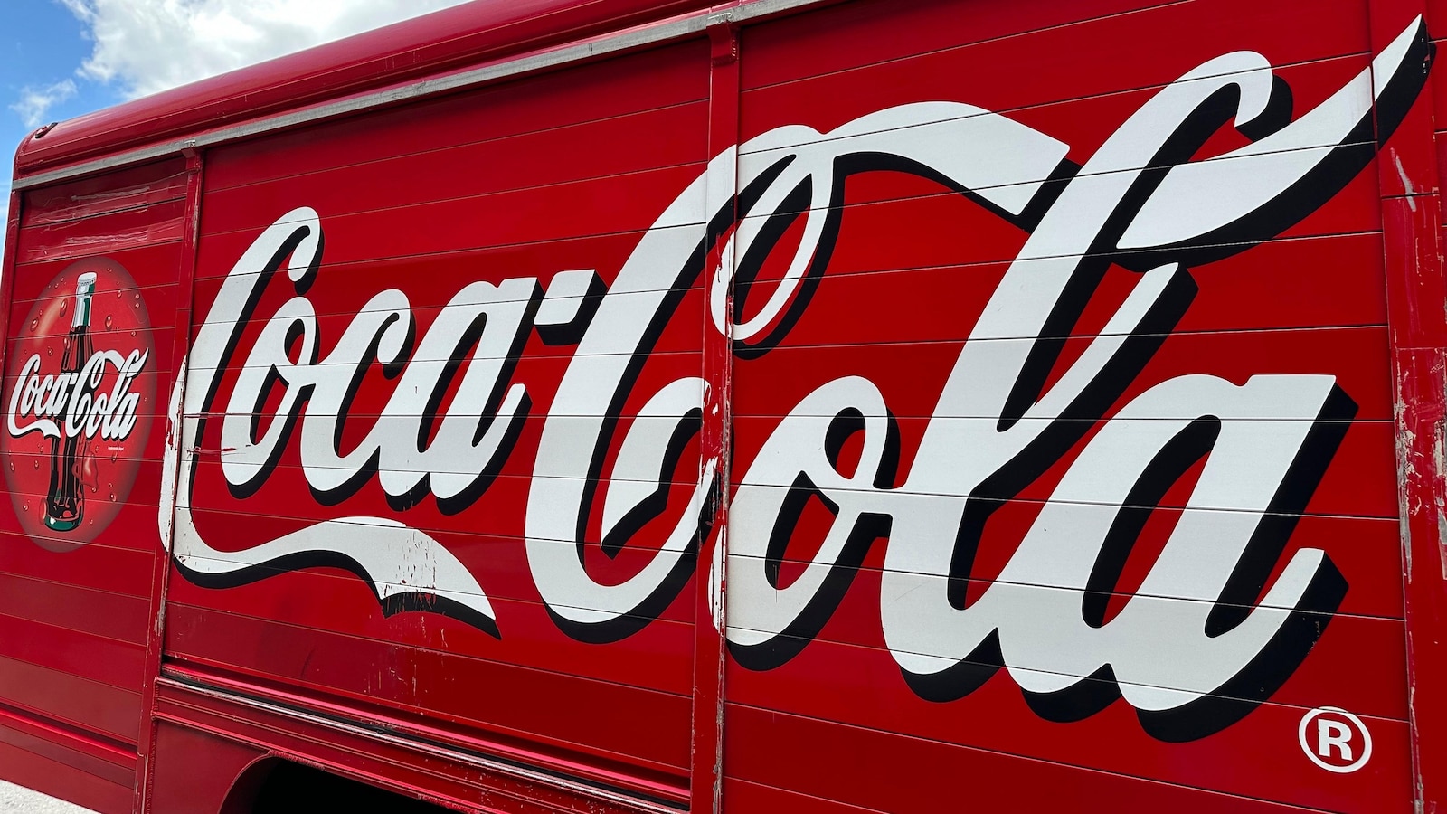 Coke demand rises in fourth quarter despite higher prices