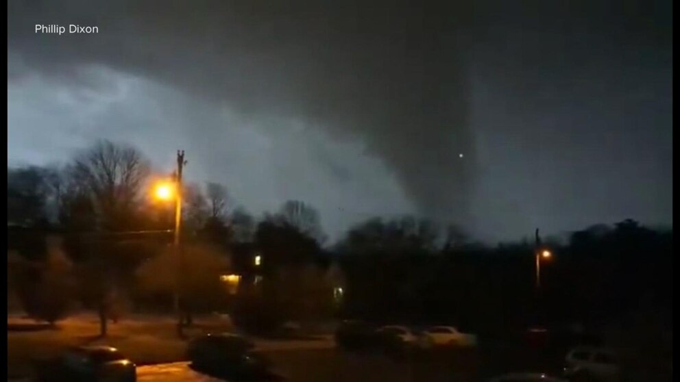 Video Heavy rain slams the East Coast and the South - ABC News