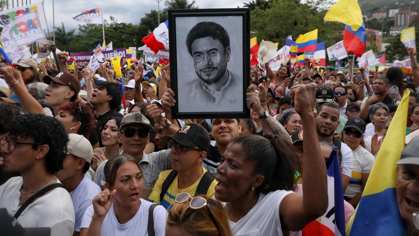 Colombians are electing a new Congress and choosing presidential candidates