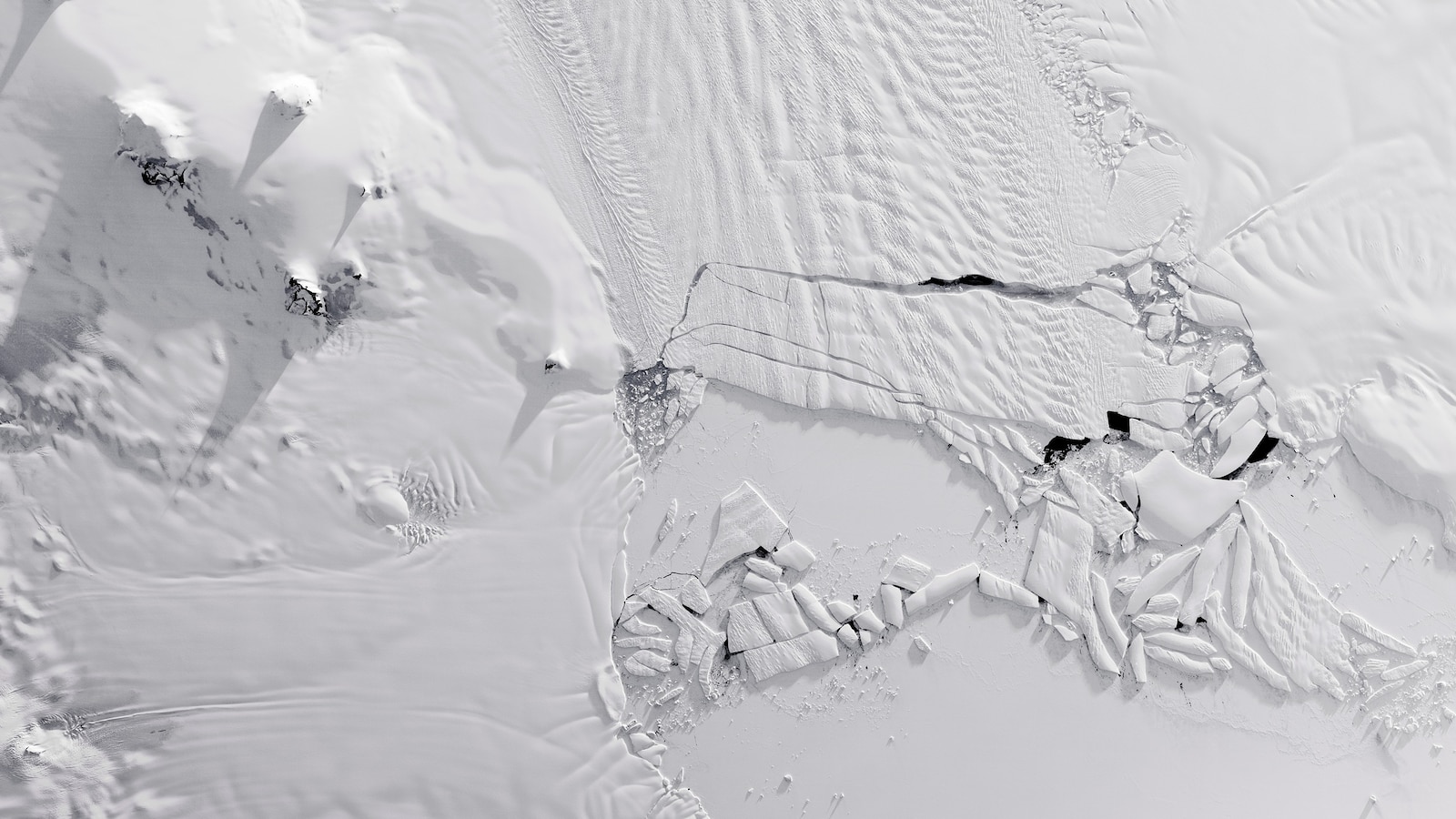 Antarctica has lost ice 10 times the size of Los Angeles over the last 30 years, scientists say