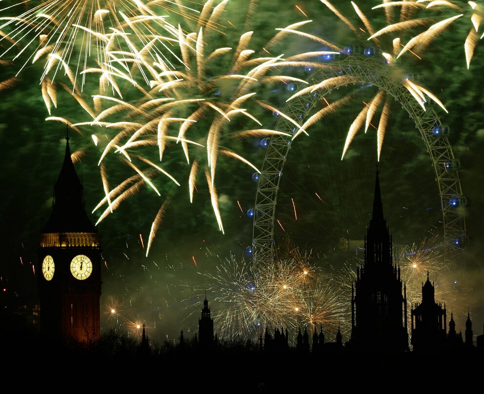 PHOTO: BRITAIN-NEW YEAR