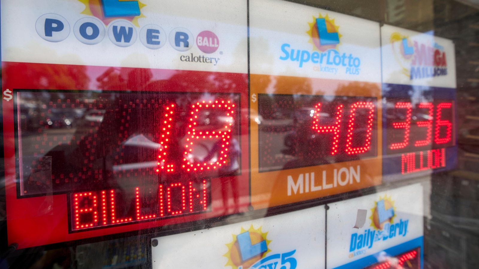 Powerball lottery players in Missouri and Texas to split nearly $1.8 billion jackpot