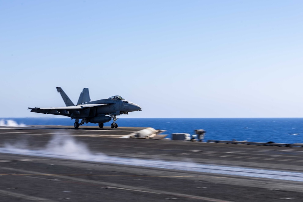 PHOTO: Truman's Deployment