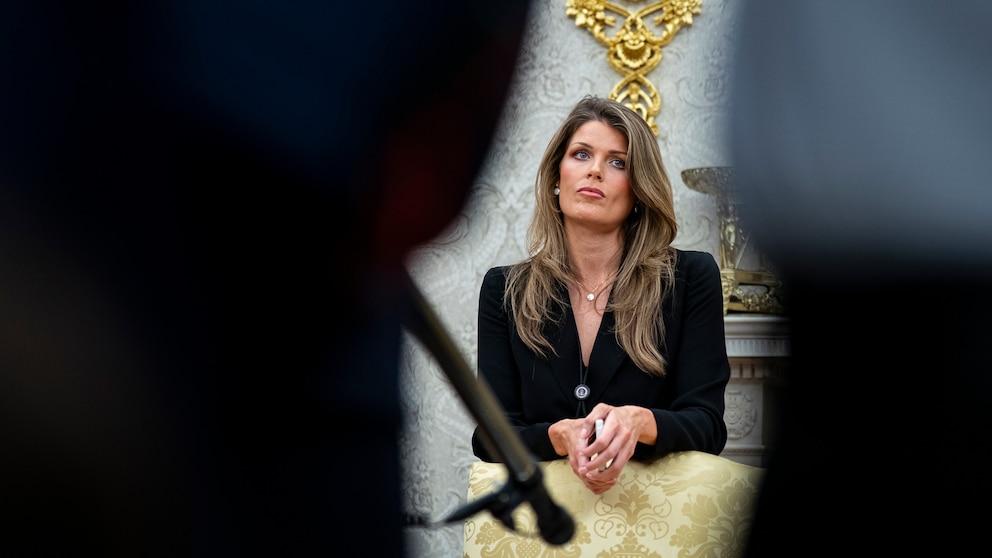 DOJ officials slam judge for questioning Lindsey Halligan's status as US attorney