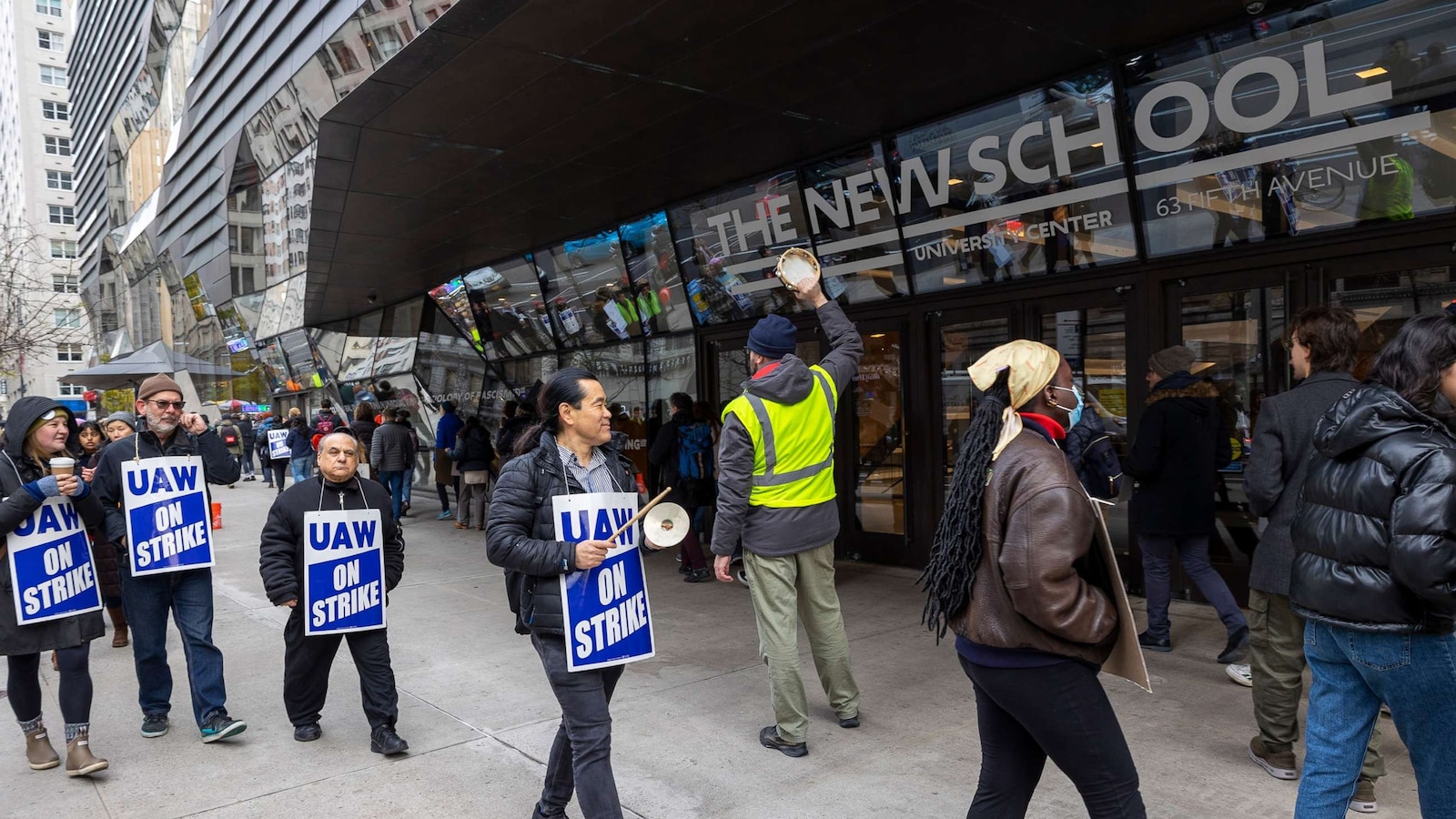 Impacted by inflation, workers in academia, make demands - ABC News