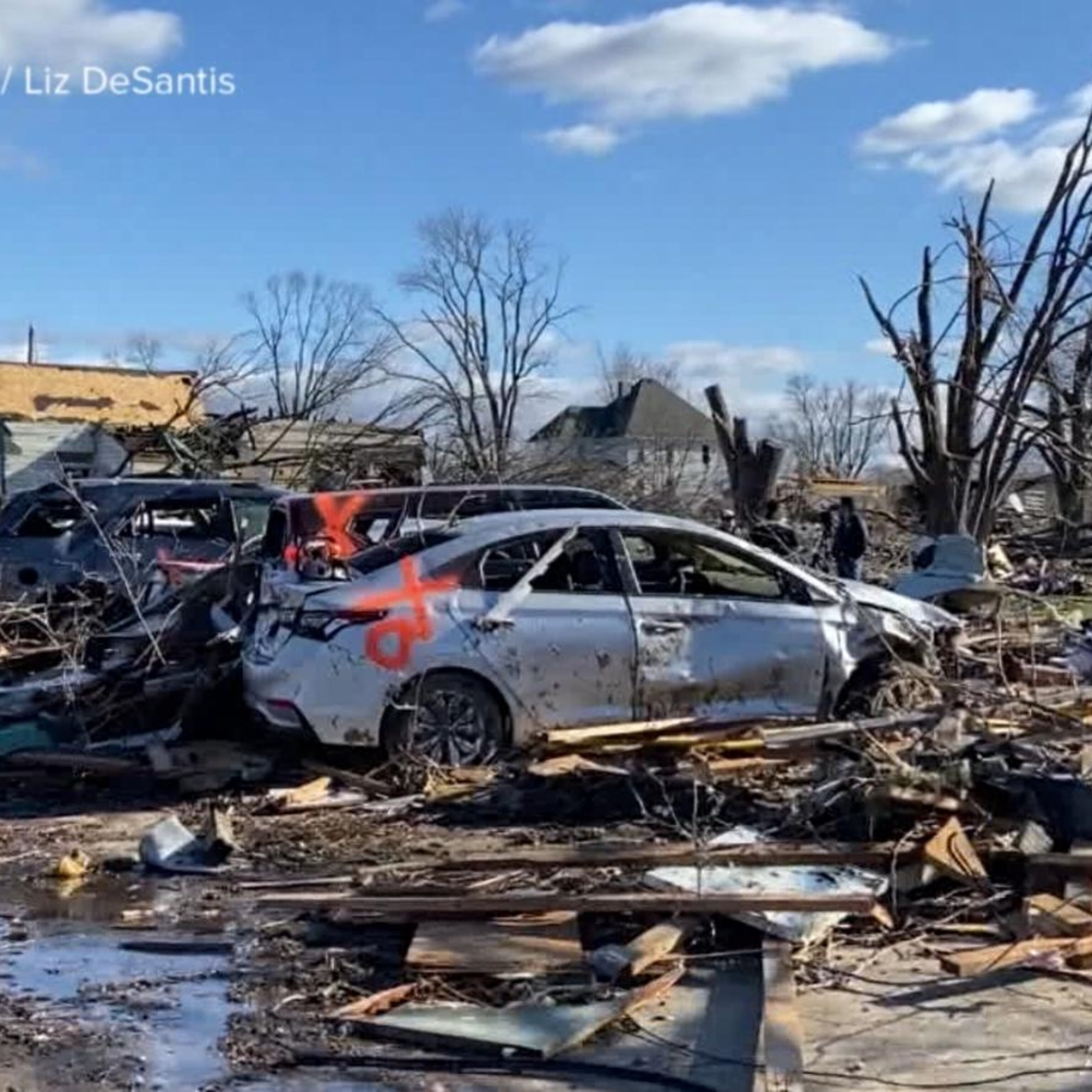 Video Tornado outbreak leaves trail of destruction in deep South