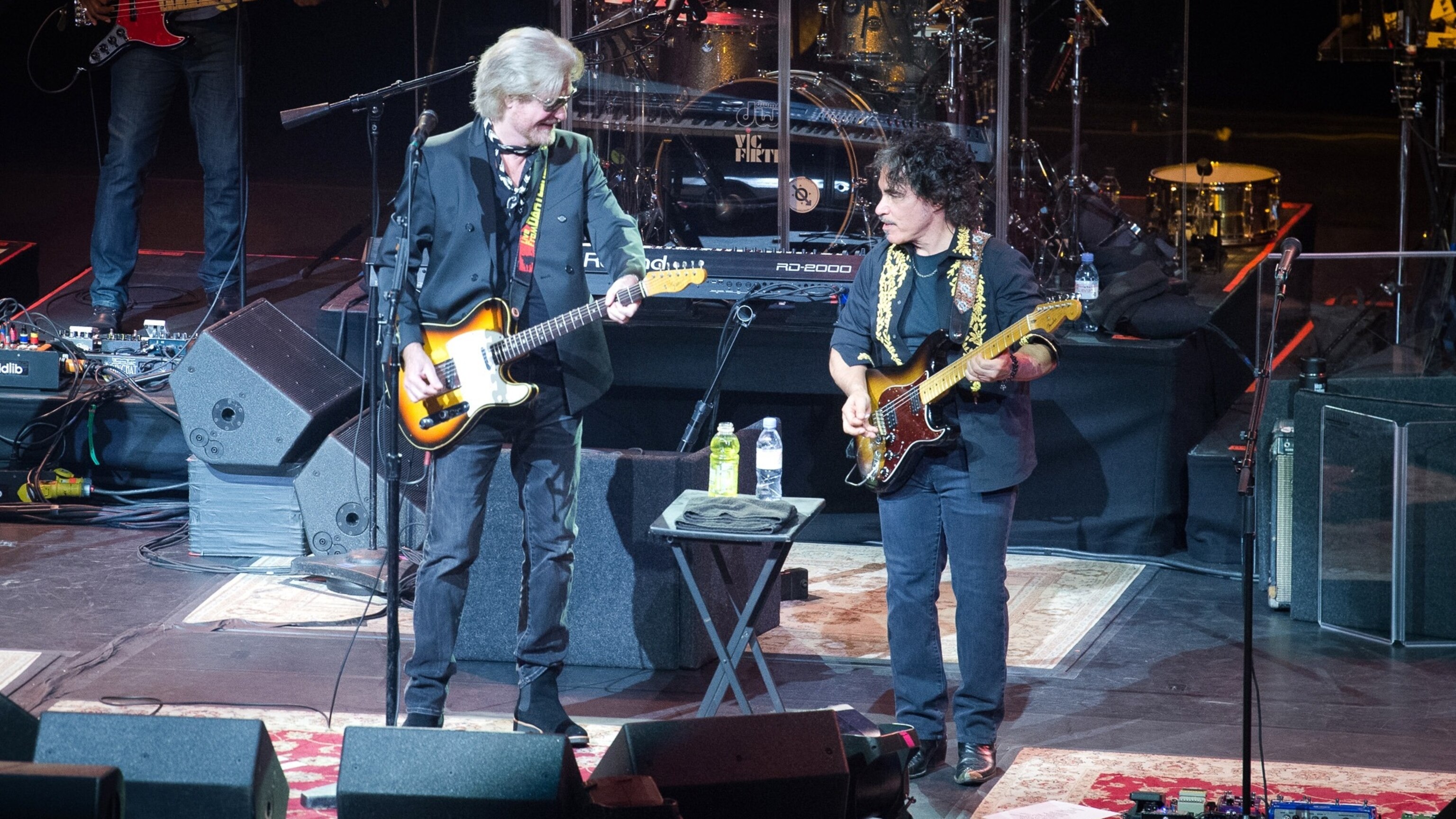 Hall & Oates singers face off in court over joint business