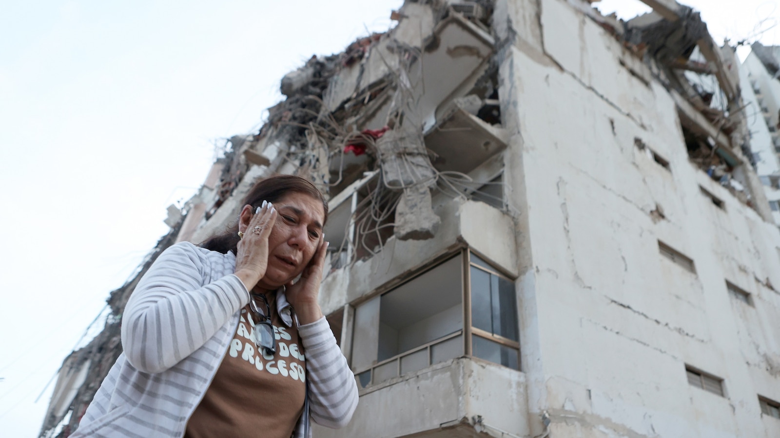 Venezuela earthquakes live updates: At least 164 dead after massive twin tremors
