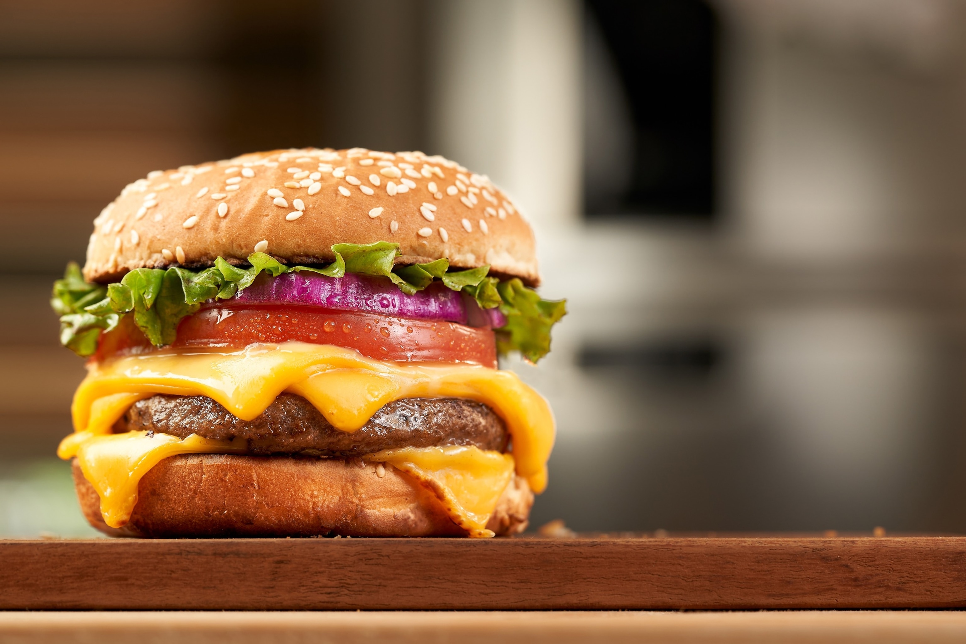 McDonald's 50-cent deal and more for National Cheeseburger Day - ABC News