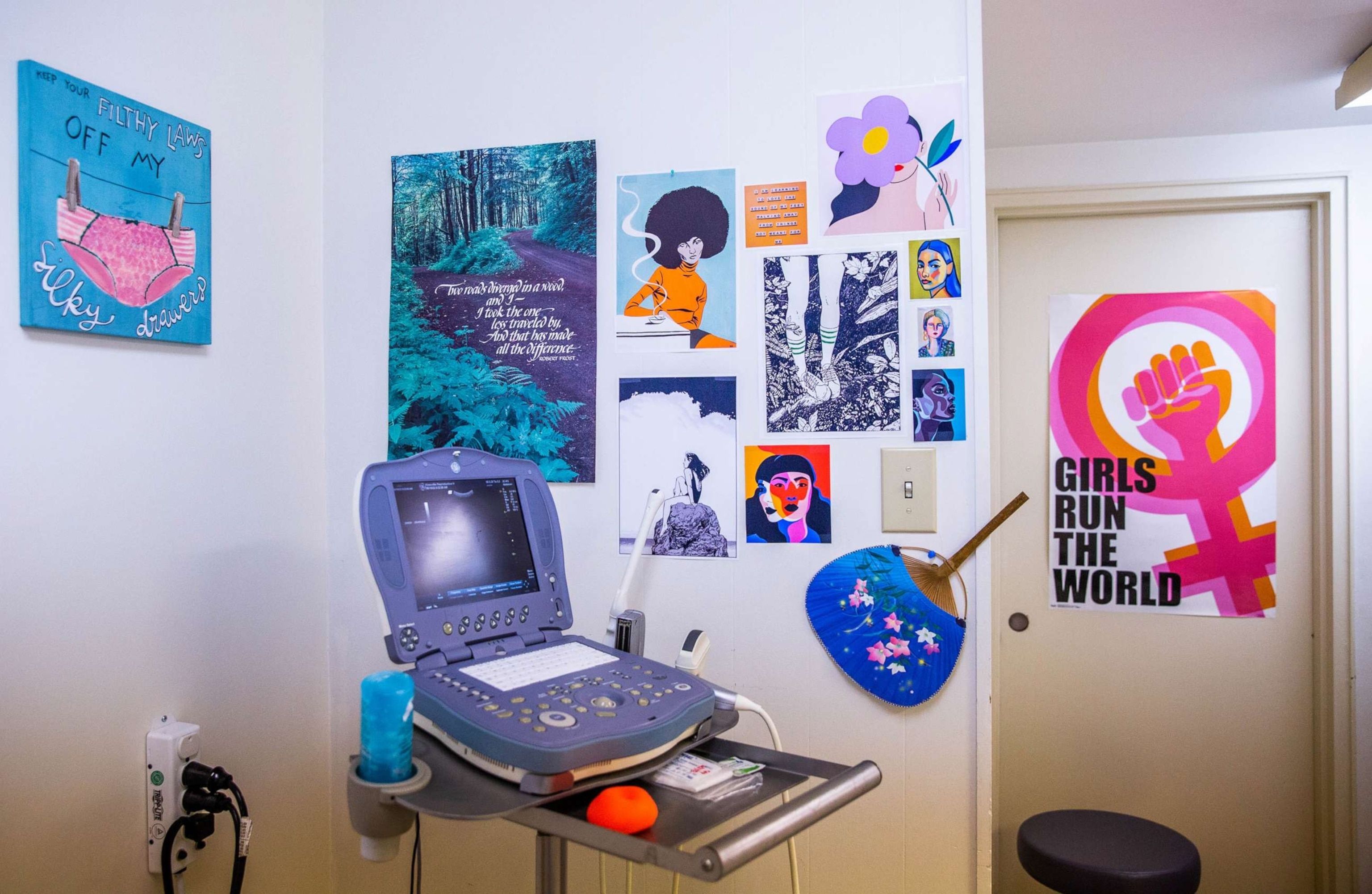 PHOTO: Art work adorns the walls of a treatment room at the Knoxville Center for Reproductive Health in Knoxville, Tenn., June 10, 2022.