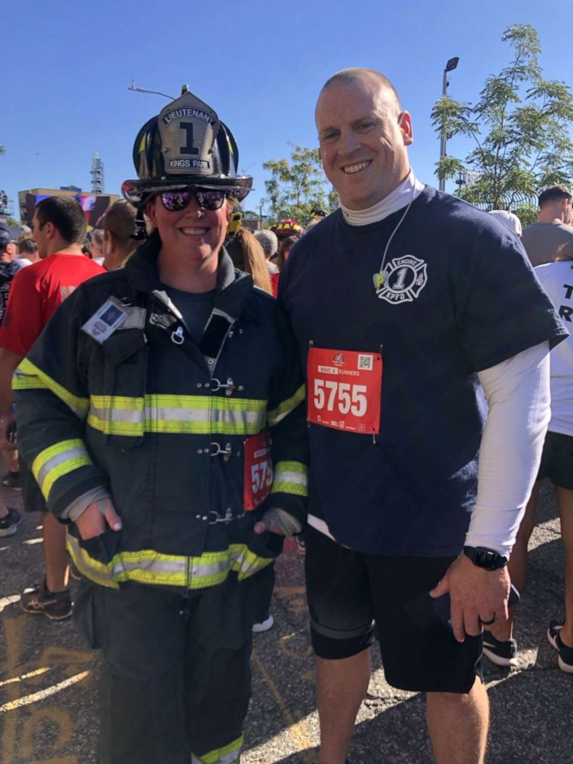 PHOTO: Erica Johnston runs in her firefighter gear from the Brooklyn Battery Park Tunnel to Ground Zero in the 2021 Tunnel to Towers 5k.