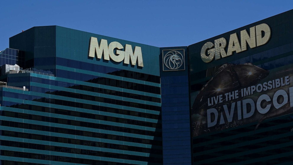 Casino giant Caesars Entertainment reports cyberattack; MGM