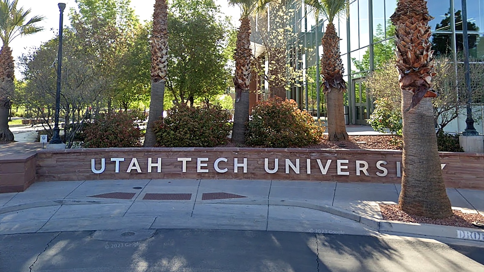 Utah Tech University Student Dies After Balcony Fall
